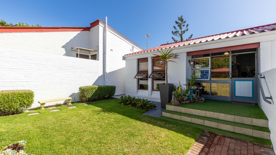 3 Bedroom Property for Sale in Riversdale Western Cape